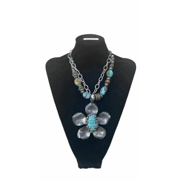 NEW ART BY AMY LABBE large flower necklace in blue - Picture 1 of 1